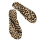 Chinelos com estampa de leopardo e pingente de coração